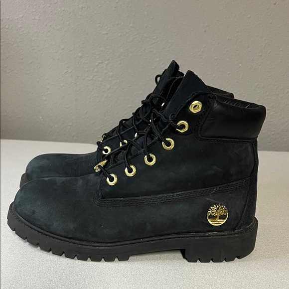 Timberland Black Nubuck Boots with Gold Details - Picture 3 of 6